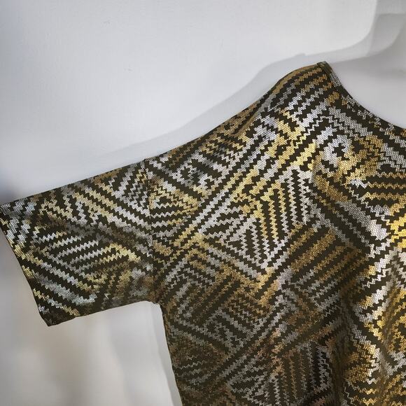 LuLaRoe Elegant Irma Tunic Top 2XL Geometric Short Sleeve Hi Low Holiday Party - Picture 6 of 9